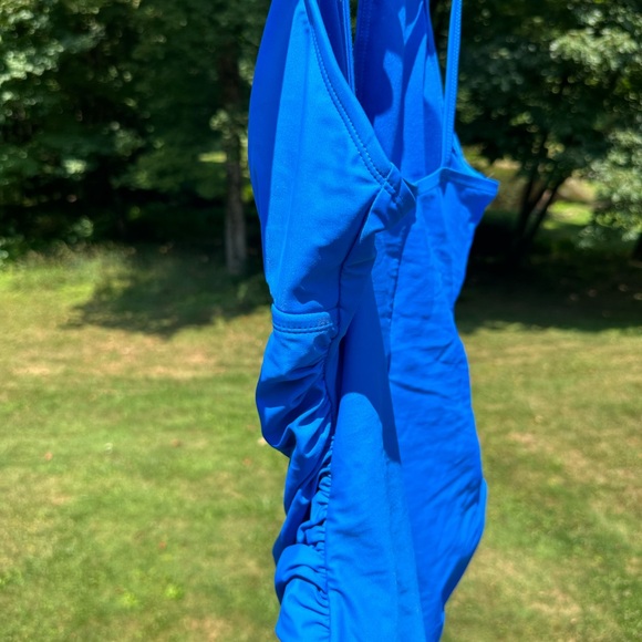 ELLEN TRACY ONE PIECE SWIMSUIT - Picture 3 of 4